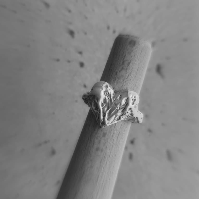 Anillo Alma de plata 950 artesanal chileno, pieza única de orfebrería tradicional Santiago